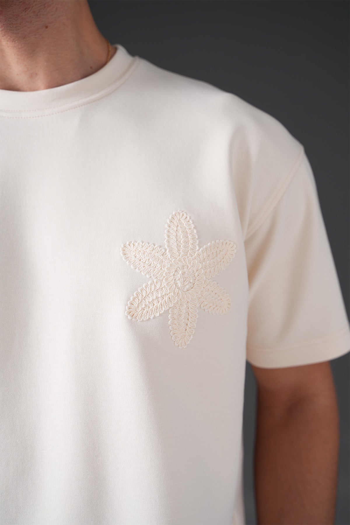 IVORY – Ensemble Cream Broderie Florale