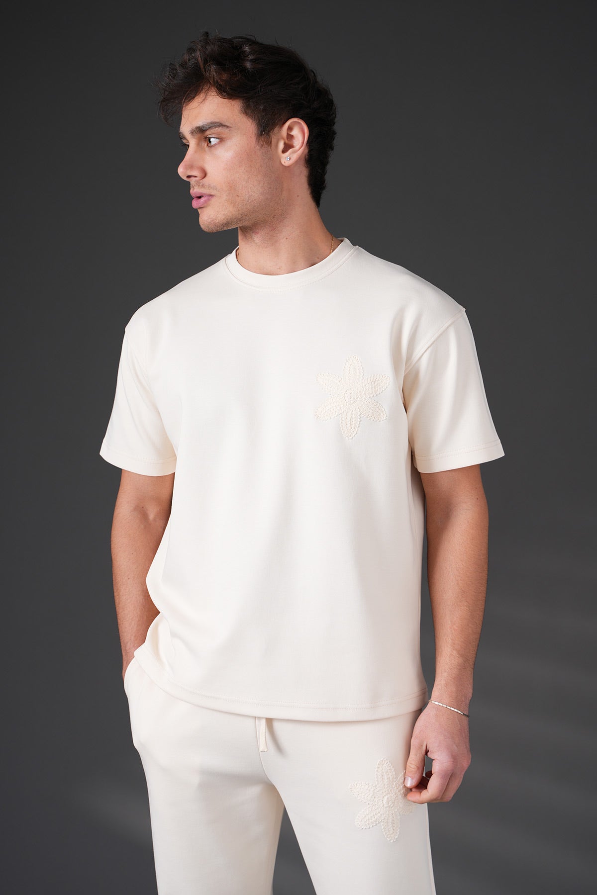 IVORY – Ensemble Cream Broderie Florale