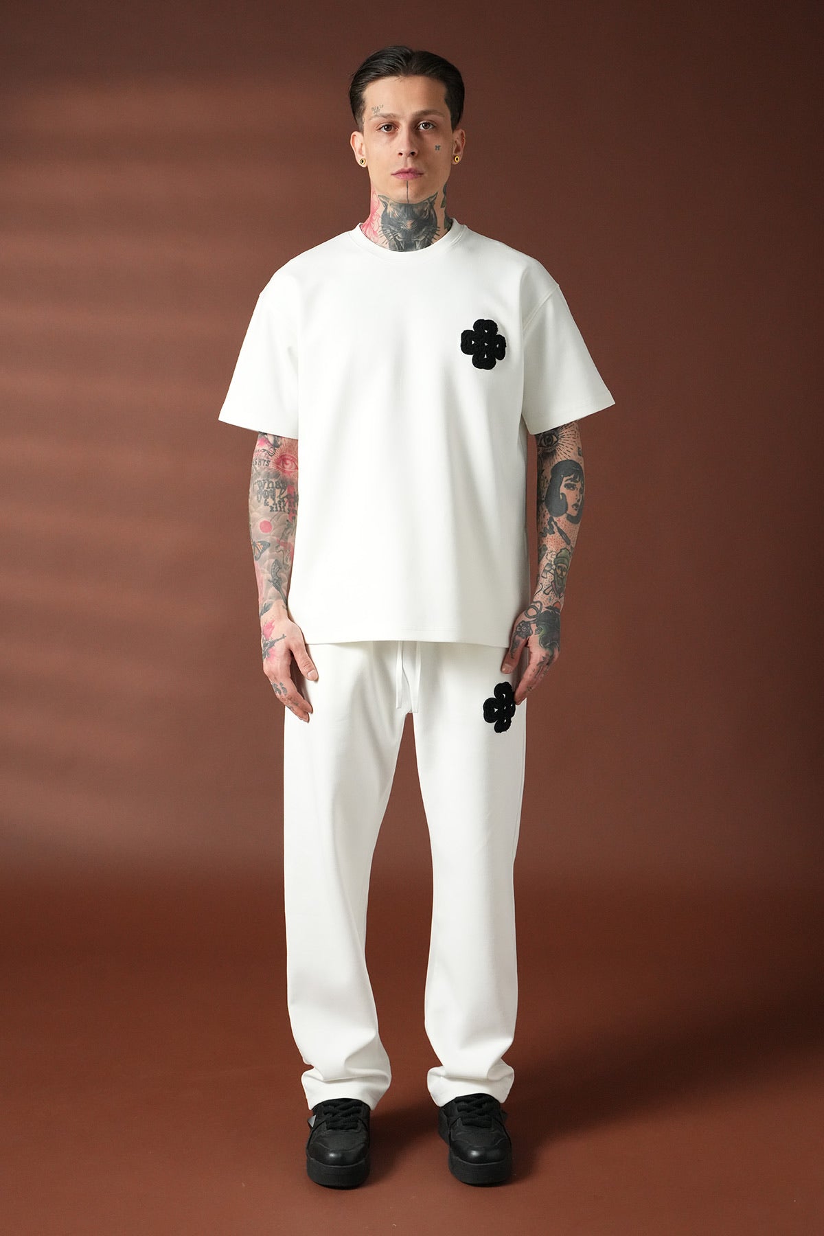 HALO – Ensemble blanc Floral Noir